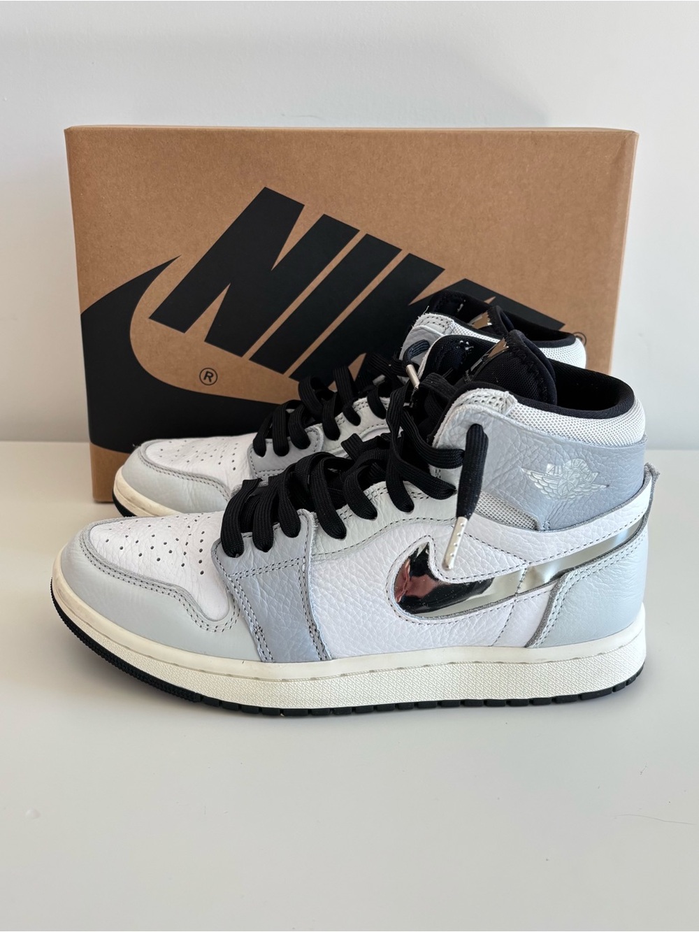 Nike Air Jordan 1 Zoom Air Comfort Women’s Mid